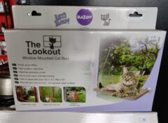 Kazoo “The lookout” window mounted cat bed